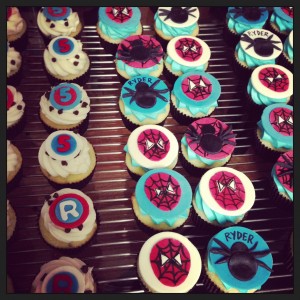 spiderman cupcakes